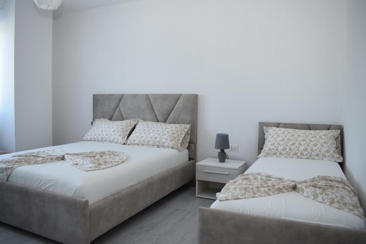 Best Summer Apartment Голем Екстер'єр фото