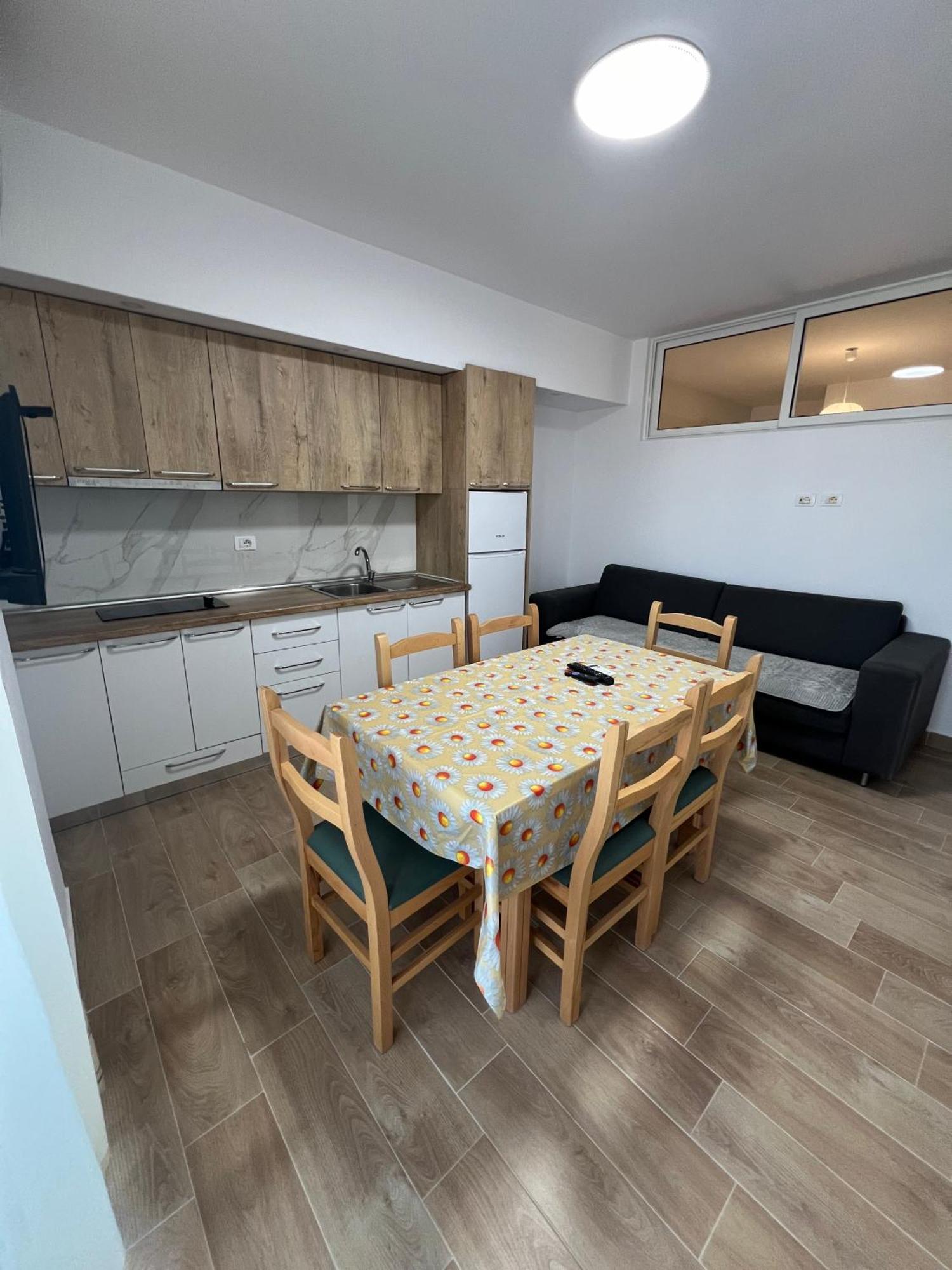 Best Summer Apartment Голем Екстер'єр фото